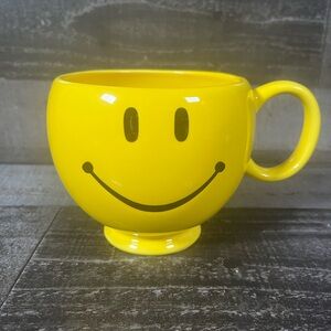 Vintage Happy Face Emoji Teleflora 20oz Mug Cheerful Yellow Smiley Coffee Cup